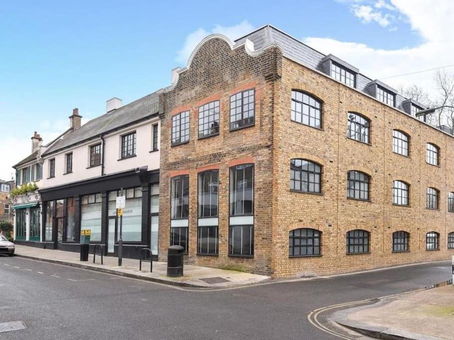 Manhattan Style Apartment In Fulham Londra Dış mekan fotoğraf