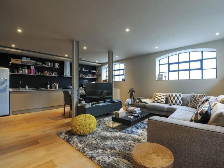 Manhattan Style Apartment In Fulham Londra Dış mekan fotoğraf
